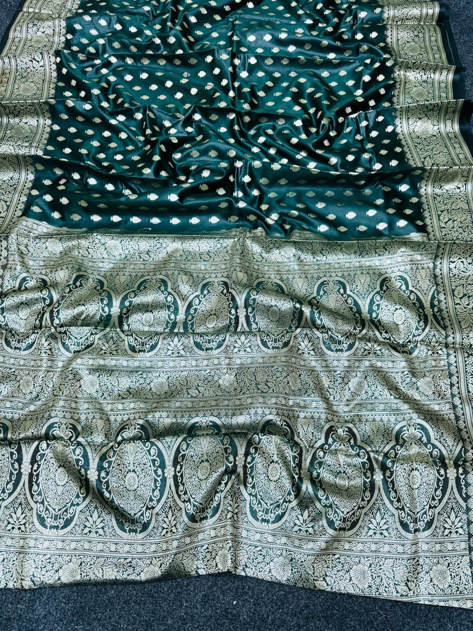 Dark Green & Golden Floral Jacquard Saree - Image 2